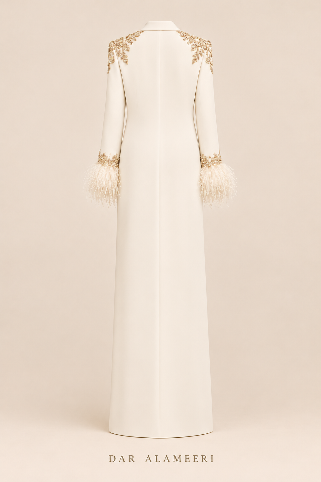 فستان أوف وايت بتفاصيل ذهبية وريش | Off-White Dress with Gold Detailing & Feathers